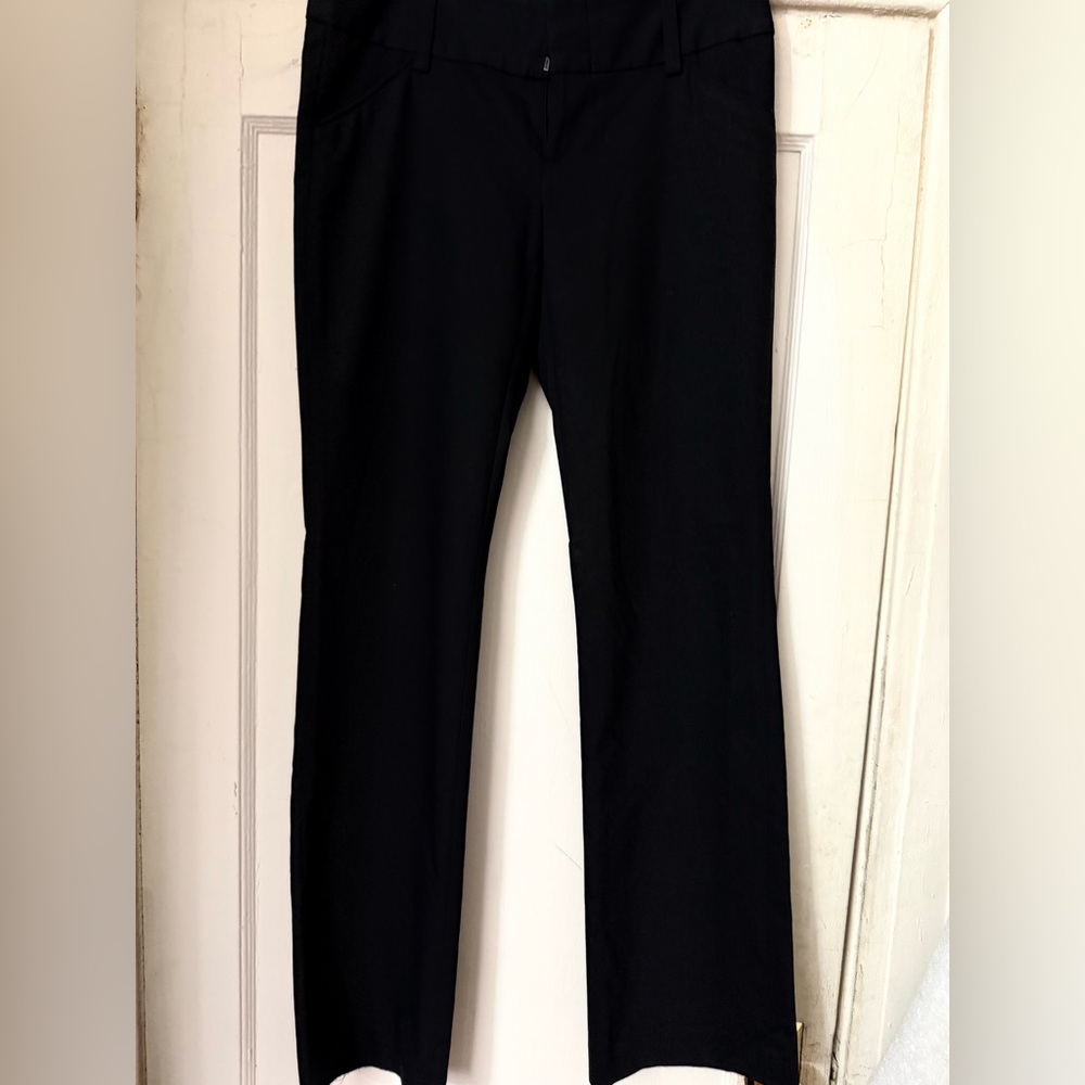 Alice + Olivia Black Straight-Leg Pants